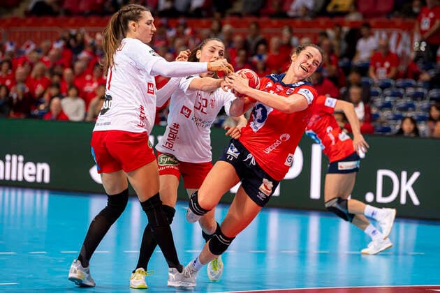Handball, Women WM 2019, Main Round, Group 1, 6 Matchday , Norway Denmark v li Line Haugsted Denmark , Mie Hojlund Denmark , Kari Brattset Norway Kumamoto Aqua Dome Kumamoto Japan