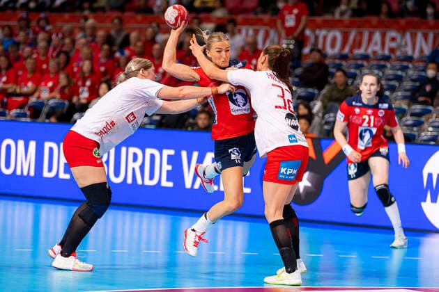 Handball, Womens World Cup 2019, Main Round, Group 1, 6 Matchday , Norway Denmark v left in total Stine Bredal Oftedal Norway and Mie Hojlund Denmark Kumamoto Aqua Dome Kumamoto Japan