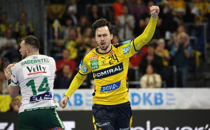 Handball, 1 Bundesliga Rhein Neckar Löwen Frisch Auf Göppingen, 16 matchday on 08 12 2019, season 2019 20, ZmdZ, goal celebration Patrick Groetzki 24, Rhein Neckar Löwen , Rhein Neckar Löwen Frisch Auf Göppingen