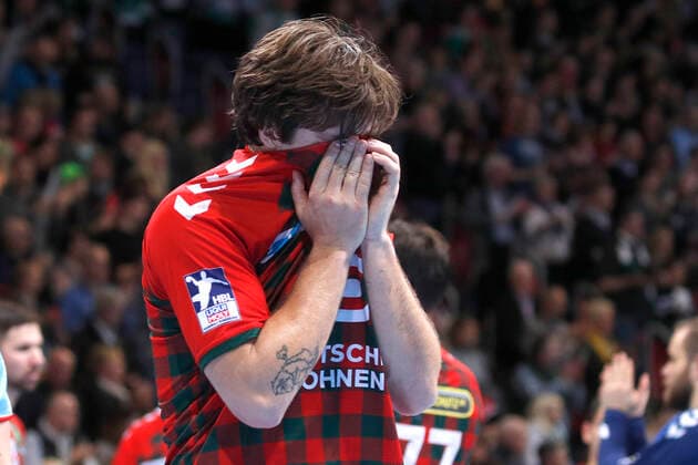 08 12 2019, TUI Arena, Hannover, league game, 1 Bundesliga, TSV Hannover Burgdorf vs Fuechse Berlin, in picture Jacob Tandrup Holm 6, Berlin is disappointed after the defeat TSV Hannover Burgdorf vs Fuechse Berlin
