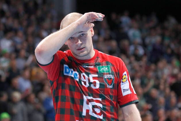 08 12 2019, TUI Arena, Hannover, league game, 1 Bundesliga, TSV Hannover Burgdorf vs Fuechse Berlin, in picture Paul Drux 95, Berlin is disappointed after the defeat TSV Hannover Burgdorf vs Fuechse Berlin