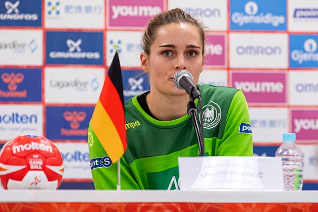 Handball, Women WM 2019, Main Round, Group 1, 6 Matchday , Netherlands Germany Goalkeeper Dinah Eckerle Germany SG BBM Bietigheim Kumamoto Aqua Dome Kumamoto Japan