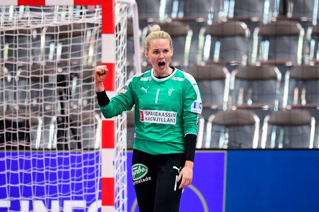 Sandra Toft Denmark meets the Netherlands, in the Group 1 intermediate round, at the Womens Handball World Cup at Aqua Dome Kumamoto in Japan, Monday, December 9, 2019, Kumamoto Denmark,  Copyright: BoxAmstrupx cop222 spdk20191209-100351-L