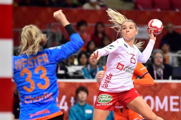 Trine OEstergaard Denmark meets the Netherlands, in the middle round in Group 1, during the Womens Handball World Cup in Aqua Dome Kumamoto in Japan, Monday, December 9, 2019, Kumamoto Denmark,  Copyright: BoxAmstrupx cop222 spdk20191209-100638-L