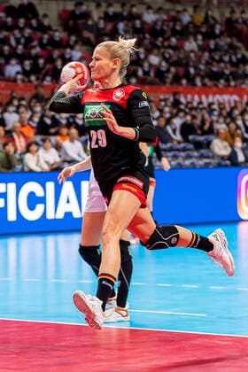 Handball, Women WM 2019, Main Round, Group 1, 7 Matchday , Germany Serbia Antje Lauenroth Germany Bietigheim Kumamoto Aqua Dome Kumamoto Japan