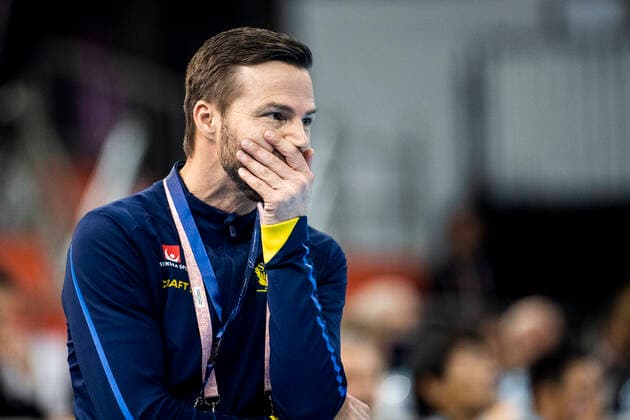 191210 head coach Henrik Signell of Sweden during the Womens World Handball Championship match between Sweden and Romania on December 10, 2019 in Kumamoto Photo Ludvig Thunman BILDBYRAN code LT 35698 bbeng dam women handball handball world handball championship 2019 sweden sweden romania romania,  Copyright: LUDVIGxTHUNMAN BB191210LT048