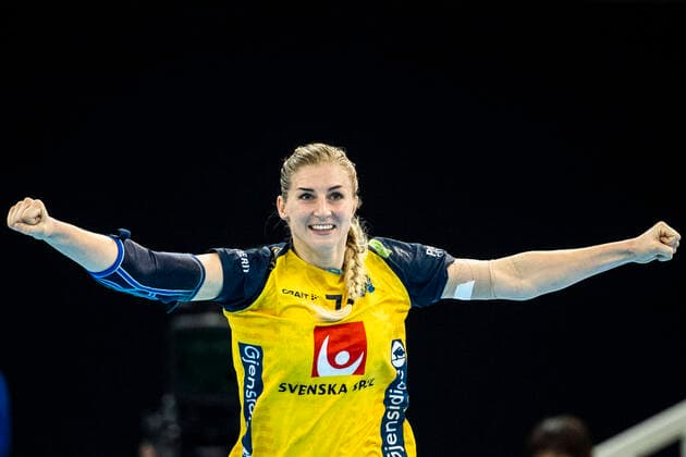 191210 Linn Blohm of Sweden celebrates during the Women s World Handball Championship match between Sweden and Romania on December 10, 2019 in Kumamoto Photo Ludvig Thunman BILDBYRAN kod LT 35698 bbeng dam women handball handboll world handball championship 2019 sverige sweden romania rumänien jubel celebration,  Copyright: LUDVIGxTHUNMAN BB191210LT052