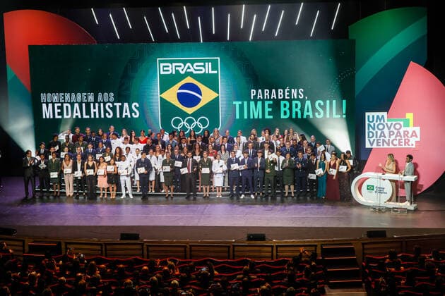 Prêmio Brasil Olímpico 2019 RIO DE JANEIRO, RJ - 10.12.2019: PRÊMIO BRASIL OLÍMPICO 2019 - The COB held on the night of Tuesday (10) the 21st. edition of the Brazil Olympic Award. The party is considered the Oscar of Brazilian where the best athletes in the country compete for several awards and are honored for the performance of the year. (Photo: Lorando Labbe Fotoarena) x1845393x  LorandoxLabbe