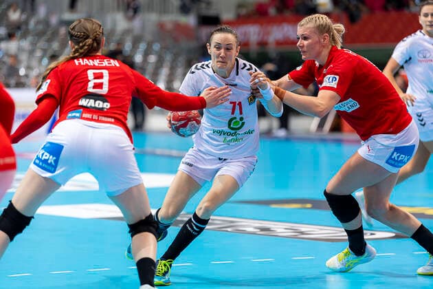 Handball, Women WM 2019, Main Round, Group 1, 8 Matchday , Serbia Denmark v li Anne Mette Hansen Denmark , Kristina Liscevic Serbia , Line Haugsted Denmark Kumamoto Aqua Dome Kumamoto Japan