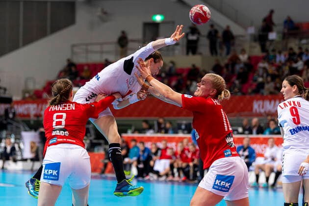 Handball, Women WM 2019, Main Round, Group 1, 8 Matchday , Serbia Denmark v li Anne Mette Hansen Denmark , Kristina Liscevic Serbia , Kathrine Heindahl Denmark Kumamoto Aqua Dome Kumamoto Japan