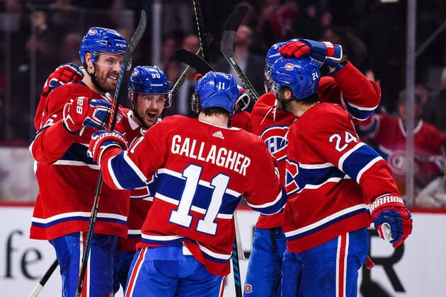December 10, 2019: Montreal Canadiens left wing Tomas Tatar (90) celebrates his goal with his teammates during the Ottawa Senators versus the Montreal Canadiens game at Bell Centre in Montreal, Quebec. CSM NHL, Eishockey Herren, USA 2019: Senators vs Canadiens DEC 10 - ZUMAc04_ 20191211_zaf_c04_081 Copyright: xDavidxKirouacx