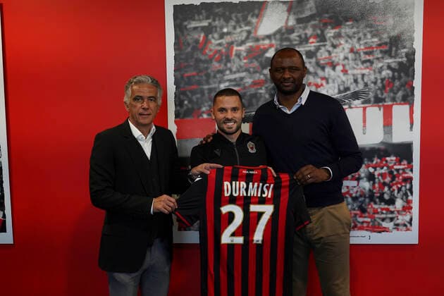 Sport Bilder des Tages Jean Pierre Rivere (president de l OGC Nice) - Riza Durmisi (OGC Nice) - Patrick Vieira (entraineur de l OGC Nice) Football : Presentation de Riza Durmisi nouvelle recrue de l OGC Nice - Nice - 12 12 2019 NorbertScanella PanoramiC 