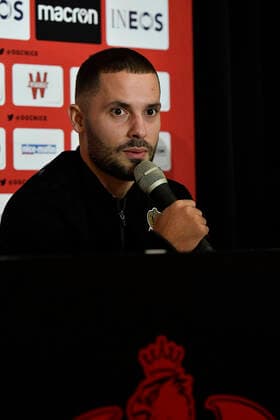 Riza Durmisi (OGC Nice) Football : Presentation de Riza Durmisi nouvelle recrue de l OGC Nice - Nice - 12 12 2019 NorbertScanella PanoramiC 