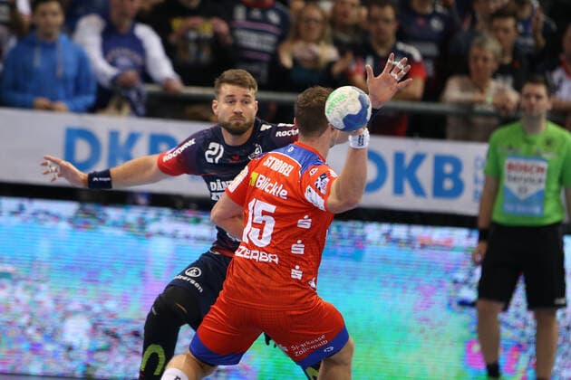SG Flensburg Handewitt vs HBW Balingen, LIQUI MOLY Handball Bundesliga, 12 12 19 Flensburg Martin Strobel HBW Balingen Weilstetten, 15 against Jacob Heinl Sg Flensburg Handewitt, 21 Copyright: xBEAUTIFULxSPORTS MarioxM.xKobergx
