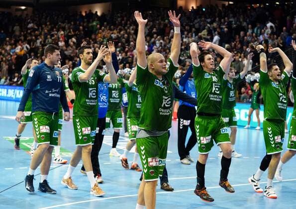 Handba12 Berlin 08 12 2019 Season 2019 2020 HBL 1 Bundesliga Füchse Berlin THW Kiel Jubel Füchse Paul Drux Füchse Berlin, No 95 Hans Lindberg Füchse Berlin, No 18 Marko Kopljar Füchse Berlin, No 35