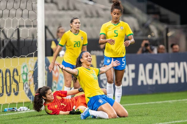 Brasil x México SÃO PAULO, SP - 12.12.2019: BRASIL X MÉXICO - Bia Zanerato makes the last goal of the national team, Nationalteam The Brazilian women& 39occer tea team welcomes the Mexican team in a friendly match on night of Thursday, December 12. The match toh took place at the Corinthians Arena in Sao Paulo. (Photo: Van Campos Fotoarena) x1846765x  VanxCampos