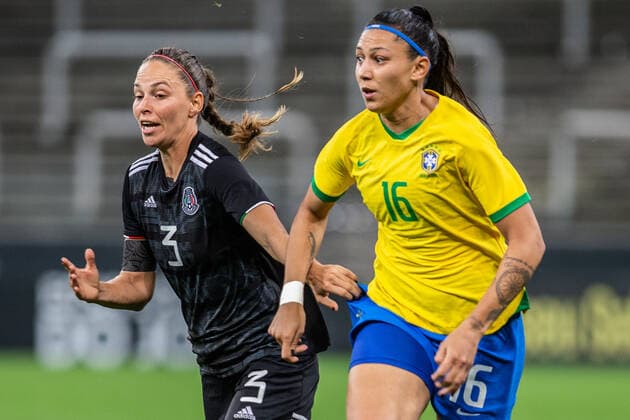 Brasil x México SÃO PAULO, SP - 12.12.2019: BRASIL X MÉXICO - Bia Zaneratto during the match. The Brazilian women& 39;s soccea team welcomes the Mexican team in a friendly match on the night of Thursday, mber 12. The match took placplace at the Corinthians Arena in Sao Paulo. (Photo: Van Campos Fotoarena) x1846811x  VanxCampos