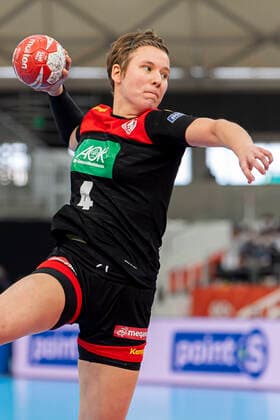 Handball, Women WM 2019, Match for 7th Place, 9th Matchday , Germany Sweden Alina Grijseels Germany Dortmund Kumamoto Park Dome Kumamoto Japan