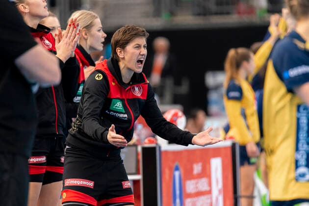 Handball, Women WM 2019, Match for place 7, 9 Matchday , Germany Sweden Ina Grossmann Germany Thueringer HC Kumamoto Park Dome Kumamoto Japan
