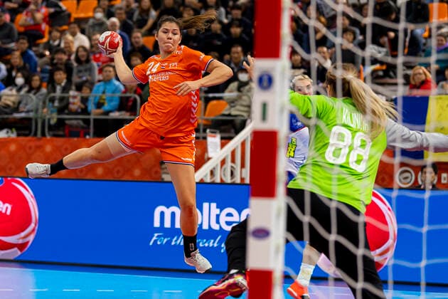 Handball, Womens World Cup 2019, Semifinals, Russia Netherlands Martine Smeets Netherlands , Viktoriia Kalinina Russia Kumamoto Park Dome Kumamoto Japan