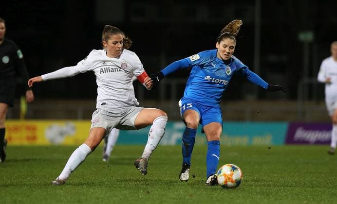 13 12 2019, xcex, GER, Frankfurt am Main, Stadion am Brentanobad, Womens football, 1 Bundesliga, DIE LIGA, FLYERALARM Womens Bundesliga Season 2019 2020 1 FFC Frankfurt FC Bayern Munich Melanie Leupolz FCB vs Sandrine Mauron FFC DFL regulations prohibit any use of photographs as image sequences and or quasi video