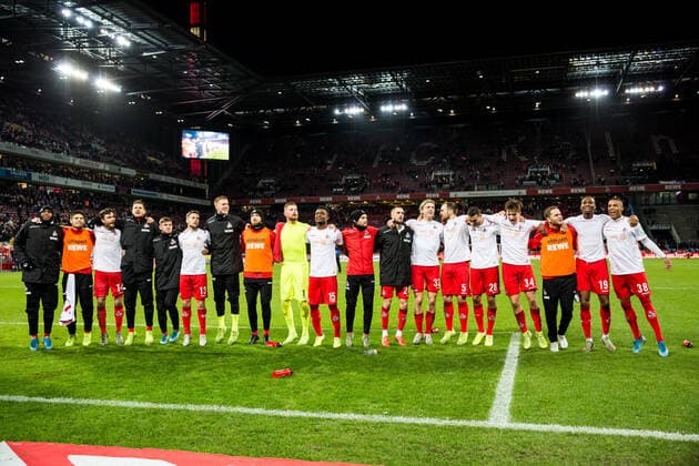 1 Soccer Bundesliga 1 FC Koeln Bayer 04 Leverkusen 14 12 2019 1 FC Koeln celebrates 2 0 victory with the fans in the south curve, 1 Soccer Bundesliga, 1 FC Koeln Bayer 04 Leverkusen, Rheinenergiestadion DFL REGULATIONS PROHIBIT ANY USE OF PHOTOGRAPHS AS IMAGE SEQUENCES AND OR QUASI VIDEO Copyright: xBEAUTIFULxSPORTS Wunderlx