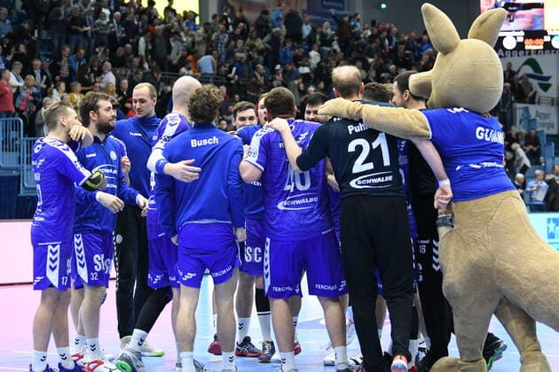 Home victory 30 25 VfL Gummersbach stays on top, , VfL Gummersbach ThSV Eisenach, Men, 2 League, Liqui Moly Handball Bundesliga, 16 Matchday, 14 12 2019, VfL Gummersbach ThSV Eisenach, Handball, Liqui Moly 2 Handball Bundesliga, Men, Season 2019 20 Gummersbach Copyright: xAugstx xEibner-Pressefotox EP_jat