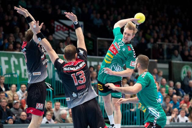 Minden, Germany 15 12 2019 1 Handball Bundesliga 2019 2020 GWD Minden vs. HC Erlangen 2R Marian Michalczik Minden Minden North Rhine-Westphalia Germany Kampa Halle