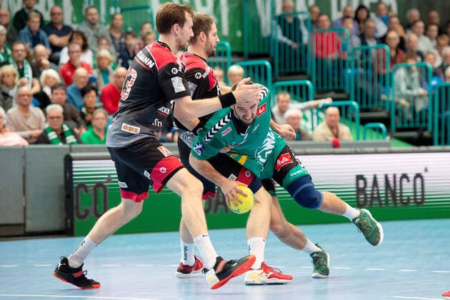 Minden, Germany 15 12 2019 1 Handball Bundesliga 2019 2020 GWD Minden vs HC Erlangen R Lucas Champion Minden Minden North Rhine-Westphalia Germany Kampa Halle