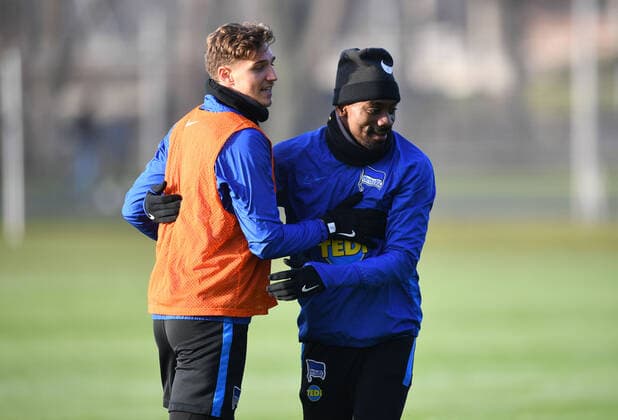 Football, men, season 2019 2020, 1 Bundesliga, Hertha BSC, training, from l Niklas Stark Hertha BSC , Salomon Kalou Hertha BSC , 19 12 2019, Copyright: xMatthiasxKochx