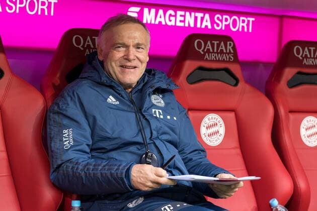 Football, Bundesliga, FC Bayern Munich VfL Wolfsburg In picture Co-Trainer of FC Bayern Munich Hermann GERLAND Munich Allianz Arena Bayern Germany Copyright: Passion2Press MarkusxFischerx