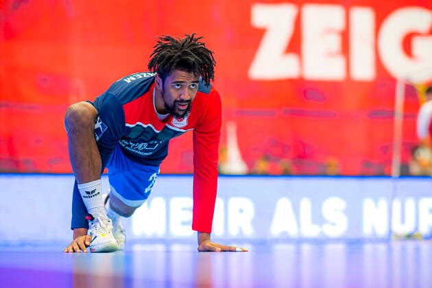 Bietigheim, Germany 21 December 2019 Handball 2 BL 19 20 SG BBM Bietigheim vs TV Hüttenberg Dieudinne Mubenzem Huettenberg Bietigheim Egetrans Arena Baden Württemberg Germany