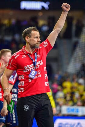 LIQUI MOLY Handball Bundesliga 2019 2020 21 12 2019 Rhein Neckar Löwen SG Flensburg Handewitt, SAP Arena Mannheim Maik Machulla Trainer, SG Flensburg Handewitt Cheers away victory emotions, 21 12 2019, Mannheim Germany , Handball, Bundesliga, Rhein Neckar Löwen SG Flensburg Handewitt xshx