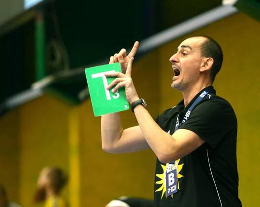 Coach Emir Kurtagic Lübbecke Handball 2 Liga 2019 20 EHV Aue TuS N Lübbecke 26 26 am 21 12 2019 EHV Aue TuS N Lübbecke
