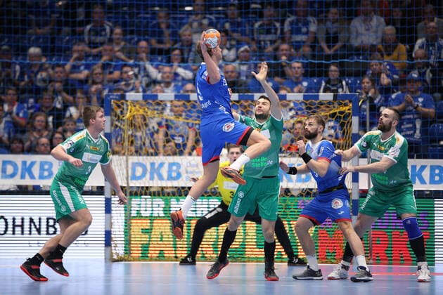 v l Franz Semper SC DHfK Leipzig 3 , Jonathan Carlsbogard TBV Lemgo Lippe 9 , Bastian Roscheck SC DHfK Leipzig 19 , Andrej Kogut TBV Lemgo Lippe 5 , Alen Milosevic SC DHfK Leipzig 34 GER, Handball, 1 Bundesliga, TBV Lemgo Lippe against SC DHfK Leipzig, 21 12 2019 Lemgo Copyright: xStrohdiekx Eibner-Pressefotox EP_jsk