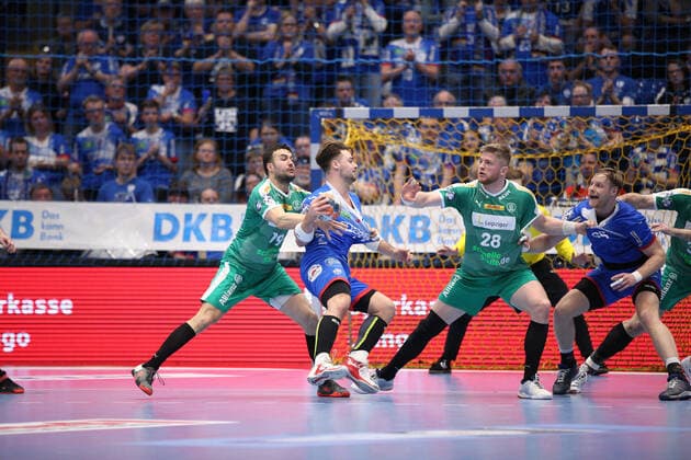 v l Bastian Roscheck SC DHfK Leipzig 19 , Dani Baijens TBV Lemgo Lippe 77 , Maciej Gebala SC DHfK Leipzig 28 , Christian Klimek TBV Lemgo Lippe 69 GER, Handball, 1 Bundesliga, TBV Lemgo Lippe against SC DHfK Leipzig, 21 12 2019 Lemgo Copyright: xStrohdiekx Eibner-Pressefotox EP_jsk