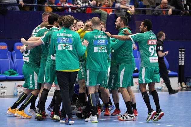 Victory celebrations at SC DHfK Leipzig GER, handball, 1 Bundesliga, TBV Lemgo Lippe against SC DHfK Leipzig, 21 12 2019 Lemgo Copyright: xStrohdiekx Eibner-Pressefotox EP_jsk