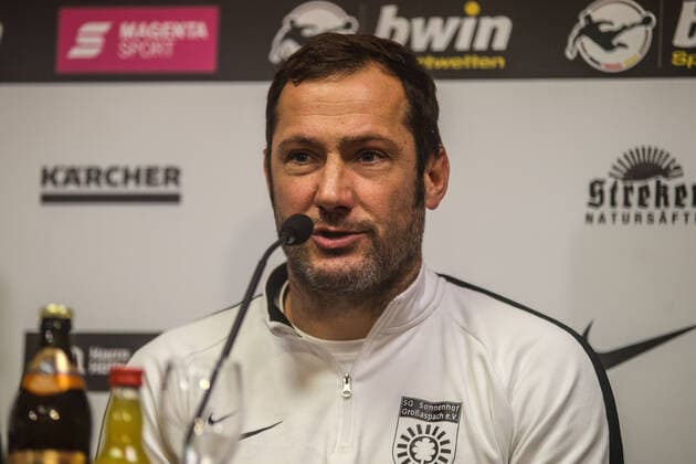 Markus Lang Interim coach Sonnenhof Großaspach after the game at the press conference, Football 3 League Season 2019 2020 SG Sonnenhof Großaspach vs MSV Duisburg , Aspach, Mechatronik Arena, 21 12 2019, DFB regulations prohibit any use of photographs as image sequences and or quasi video Aspach Mechatronik Arena Baden Württemberg Germany