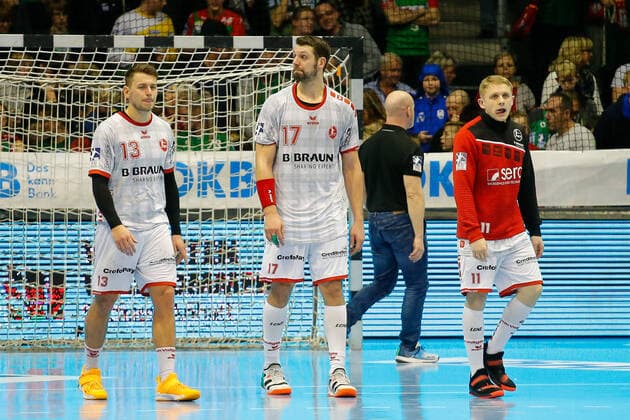 22 12 2019, xgox, Handball Liqui Moly HBL, SC Magdeburg MT Melsungen emspor, v l Yves Kunkel MT Melsungen, 13 , Felix Danner MT Melsungen, 17 , Dimitri Ignatow MT Melsungen, 11 disappointed, looks disappointed, depressed, disappointed GETEC Arena