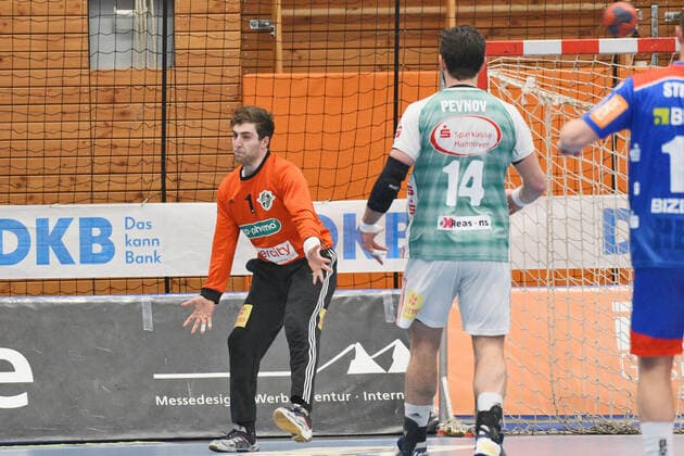 Domenico Ebner TSV Hannover Burgdorf 1 in goal Handball, Men, DKB , LIQUI MOLY Handball Bundesliga, 22 12 2019, Photo TBaur Eibner HBW Balingen Weilstetten vs TSV Hannover Burgdorf Balingen Copyright: xBaur xEibner-Pressefotox EP_Toba