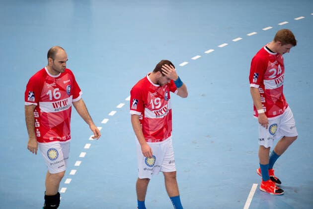 Minden, Germany 22 12 2019 1 Handball Bundesliga 2019 2020 GWD Minden vs Bergischer HC L R Rafael Baena Gonzalez Bergischer HC , Tomas Babak Bergischer HC , Linus Arnesson, Bergischer HC Minden North Rhine-Westphalia Germany Kampa Halle