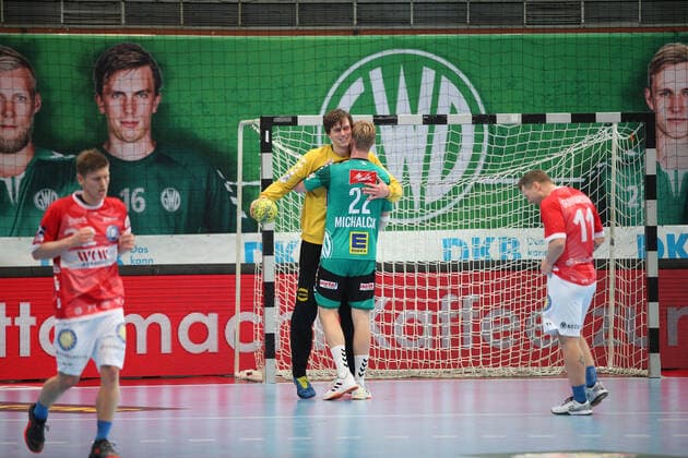 v l Malte Semisch TSV GWD Minden 16 , Marian Michalczik TSV GWD Minden 22 GER, Handball, 1 Bundesliga, TSV GWD Minden vs. Bergischer HC, 22 12 2019 Minden Copyright: xStrohdiekx Eibner-Pressefotox EP_jsk