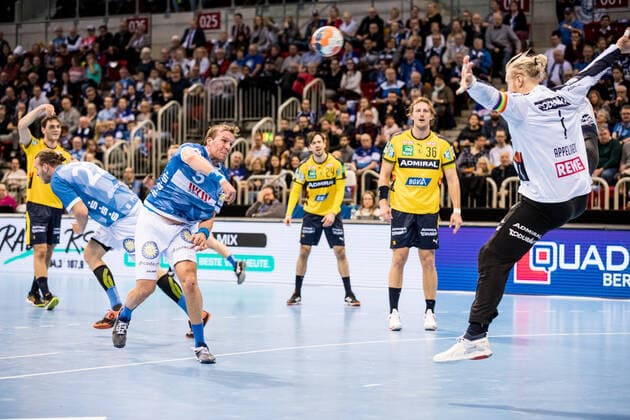 1 Handball Bundesliga Bergischer HC Rhein Neckar Loewen 26 12 2019 Max Darj 5, Bergischer Handball Club , Mikael Alf Appelgren 1, Rhein Neckar Loewen , 1 Handball Bundesliga, Bergischer HC Rhein Neckar Loewen, ISS Dome, Duesseldorf Copyright: xBEAUTIFULxSPORTS Wunderlx