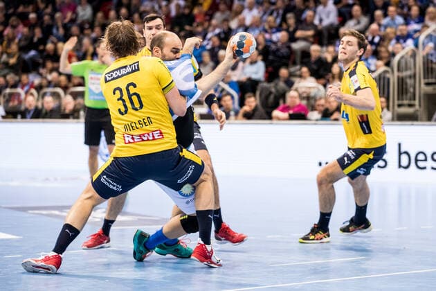 1 Handball Bundesliga Bergischer HC Rhein Neckar Loewen 26 12 2019 Jesper Nielsen 36, Rhein Neckar Loewen , Rafael Baena Gonzalez 16, Bergischer Handball Club , 1 Handball Bundesliga, Bergischer HC Rhein Neckar Loewen, ISS Dome, Duesseldorf Copyright: xBEAUTIFULxSPORTS Wunderlx
