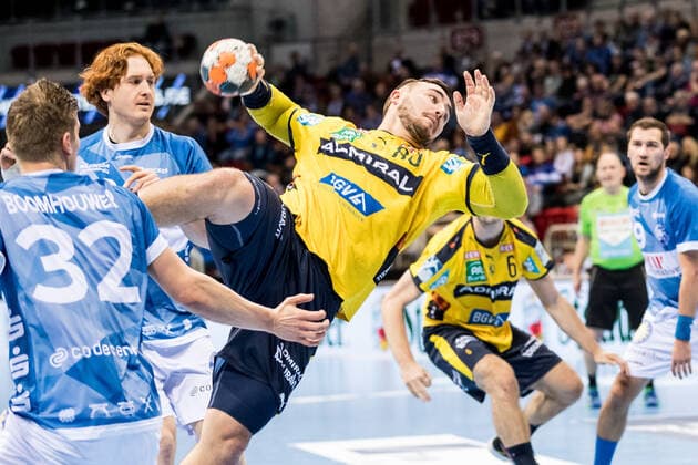 1 Handball Bundesliga Bergischer HC Rhein Neckar Loewen 26 12 2019 Jeffrey Booomhouwer 32, Bergischer Handball Club , Jannik Kohlbacher 80, Rhein Neckar Loewen , 1 Handball Bundesliga, Bergischer HC Rhein Neckar Loewen, ISS Dome, Duesseldorf Copyright: xBEAUTIFULxSPORTS Wunderlx