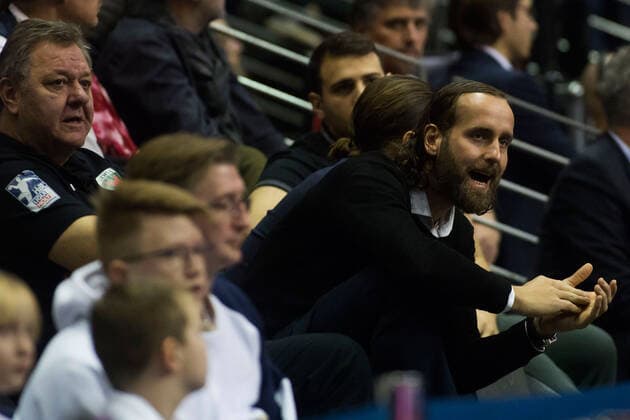 26 12 2019, xfrx, Handball Bundesliga, Fuechse Berlin SC DHfK Leipzig emspor, v l Silvio Heinevetter Fuechse Berlin DFL DFB REGULATIONS PROHIBIT ANY USE OF PHOTOGRAPHS as IMAGE SEQUENCES and or QUASI VIDEO Berlin