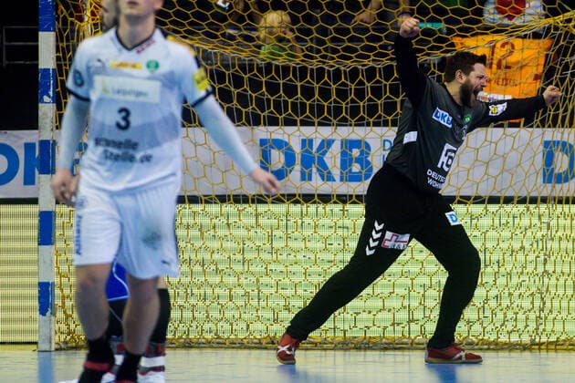 26 12 2019, xfrx, Handball Bundesliga, Fuechse Berlin SC DHfK Leipzig emspor, v l Martin Ziemer Fuechse Berlin DFL DFB REGULATIONS PROHIBIT ANY USE OF PHOTOGRAPHS as IMAGE SEQUENCES and or QUASI VIDEO Berlin