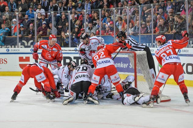 26 12 2019, Davos, Vaillant Arena, Spengler Cup HC Trinec Team Canada, Davos Vaillant Arena Grisons Switzerland Copyright: xJustPictures.ch AndreaxBrancax