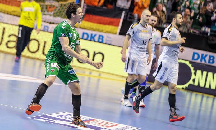 26 12 2019, Handball, 1 Bundesliga, 19 Matchday, Füchse Berlin SC DHfK Leipzig, Max Schmeling Halle Berlin Hans Lindberg cheers Handball 1 Bundesliga Füchse Berlin SC DHfK Leipzig
