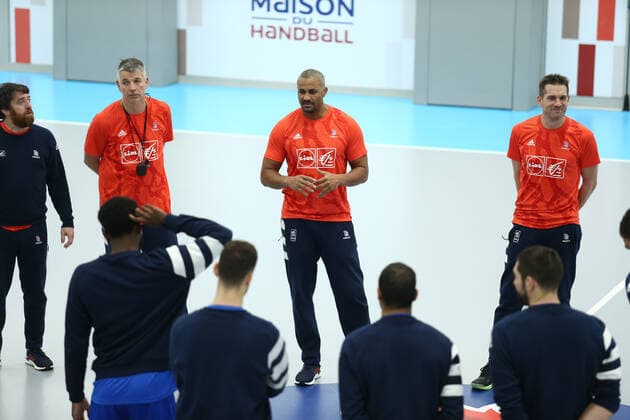 Handball WM, Frankreich Training Didier Dinart (France) HANDBALL : Entrainement Equipe de France masculine - Preparation EHF EURO 2020 - 27 12 2019 KevinDomas Panoramic 
